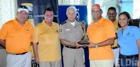 http://eldia.com.do/image/article/44/460×390/0/C52BC549-1C98-4427-8857-A8CA7E042476.jpeg