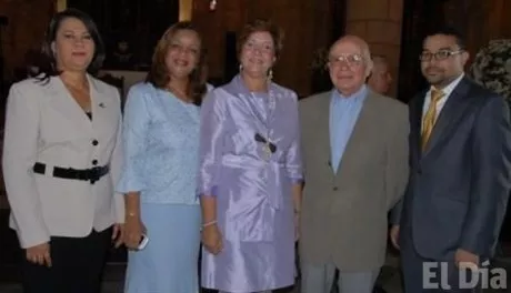 http://eldia.com.do/image/article/44/460×390/0/EEE8A5E6-8522-4913-B791-F06F960ADA4D.jpeg