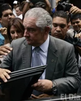 http://eldia.com.do/image/article/47/460×390/0/056FFF30-23D4-4E00-B4AF-4E490C22EECE.jpeg