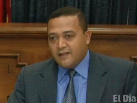 http://eldia.com.do/image/article/49/460×390/0/128FF3A1-D70F-42BA-9DAE-115492C5C901.jpeg
