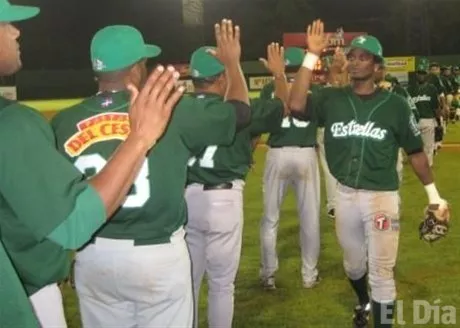 http://eldia.com.do/image/article/47/460×390/0/2001E53D-B36A-47C1-98EA-647D42FE4EC2.jpeg
