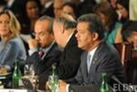 http://eldia.com.do/image/article/46/460×390/0/3173D421-D741-4B23-8F51-3461C8034757.jpeg