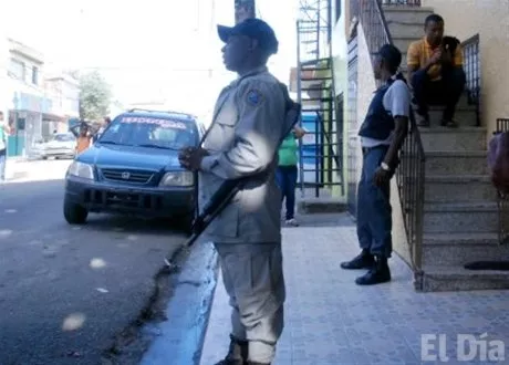 http://eldia.com.do/image/article/48/460×390/0/44D2E3F8-1704-4936-9A65-26F058361345.jpeg