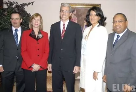 http://eldia.com.do/image/article/47/460×390/0/4B2B17D1-6E88-4151-A2A1-2CF701D8D72E.jpeg