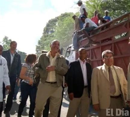 http://eldia.com.do/image/article/48/460×390/0/7EED97F6-D93C-4507-922F-0CD31E58B787.jpeg