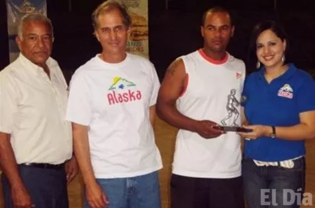 http://eldia.com.do/image/article/49/460×390/0/9483159D-8B17-4959-B48F-B4D3AE5EA84D.jpeg