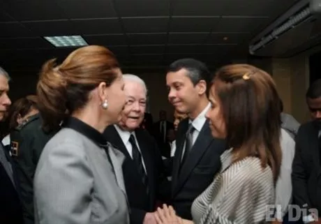 http://eldia.com.do/image/article/49/460×390/0/97E3BC29-27E7-4116-A0D1-080134960FDD.jpeg