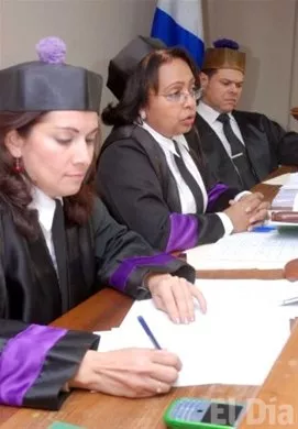 http://eldia.com.do/image/article/47/460×390/0/9F239754-D183-44CF-8FE5-CFFA30F1EF0A.jpeg