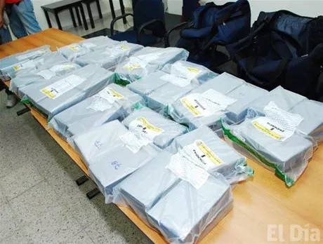 http://eldia.com.do/image/article/47/460×390/0/AAE54FB0-5BEB-4C96-93B4-7D512D4753EF.jpeg