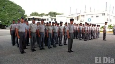http://eldia.com.do/image/article/48/460×390/0/C0475AD8-9E6D-4B6D-AE8E-A5EE77CF07A5.jpeg