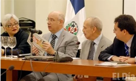http://eldia.com.do/image/article/47/460×390/0/C9C43734-9355-41D2-AA03-EFB7A6D0B2B7.jpeg