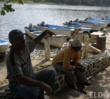 Pescadores del Ozama acogen prohibición  acceso a río Ozama