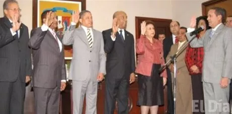 http://eldia.com.do/image/article/47/460×390/0/E146124D-034F-4F10-8802-9F3E5168EB9D.jpeg