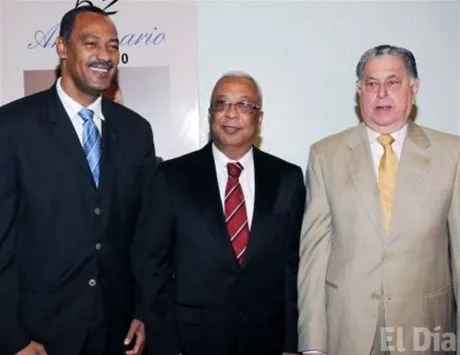http://eldia.com.do/image/article/48/460×390/0/E2824EB8-DFAE-4B25-9D46-164F143BAA24.jpeg