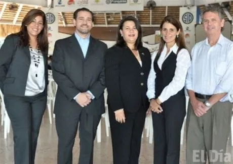 http://eldia.com.do/image/article/47/460×390/0/EA0FF359-D5C1-4F83-B217-D23F29778444.jpeg