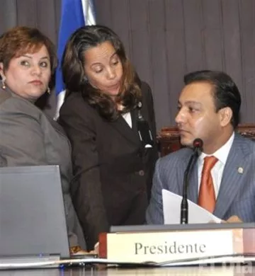 http://eldia.com.do/image/article/50/460×390/0/0677FA55-BBB0-4DA6-AA11-25C08FB4898C.jpeg