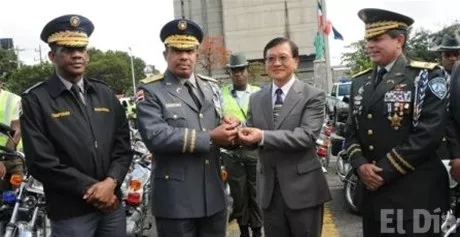 http://eldia.com.do/image/article/50/460×390/0/15F7DA91-6B2D-450B-A747-C1BF4A9A350F.jpeg