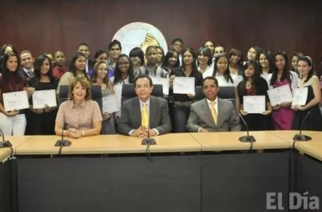 http://eldia.com.do/image/article/51/460×390/0/4F9D2D59-178C-462A-9467-537FEAB6A664.jpeg