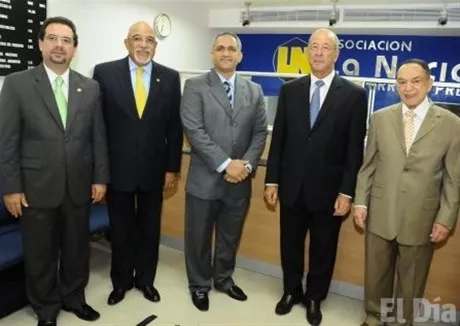 http://eldia.com.do/image/article/51/460×390/0/4FFF53C5-B6B6-4D7A-B684-18D29195E47B.jpeg