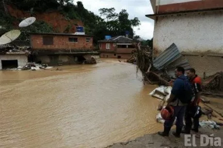 http://eldia.com.do/image/article/50/460×390/0/57D7FFD0-6830-4DC3-B810-B3C0C751D53B.jpeg