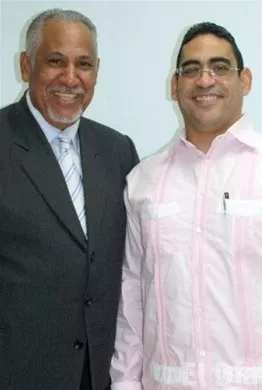 http://eldia.com.do/image/article/50/460×390/0/5EB09A35-60E4-4F9B-A1D2-DDE47CEA9086.jpeg