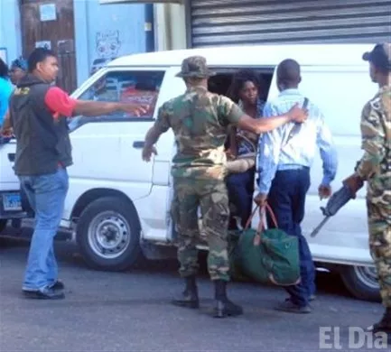 http://eldia.com.do/image/article/50/460×390/0/682DF4C3-28B4-4158-905E-530828169DE3.jpeg