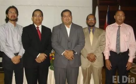 http://eldia.com.do/image/article/49/460×390/0/8E191614-0B9E-45E7-AB81-84D7B90F8BC2.jpeg