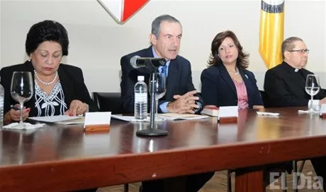 http://eldia.com.do/image/article/51/460×390/0/A151169A-D4A6-49D6-9F83-DE15864620FE.jpeg