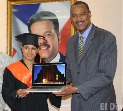 http://eldia.com.do/image/article/52/460×390/0/A53157D3-DD05-4428-AD76-A91D3542C4AC.jpeg