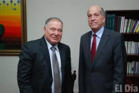 http://eldia.com.do/image/article/50/460×390/0/B51608FE-BFEF-4855-94AC-A141BC0E519F.jpeg