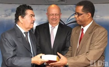 http://eldia.com.do/image/article/49/460×390/0/D9975C07-458C-4F57-8CFE-8D7565812B84.jpeg