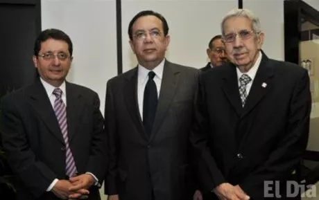 http://eldia.com.do/image/article/54/460×390/0/021F4551-6F1C-4DC1-8A35-B678F83B8351.jpeg