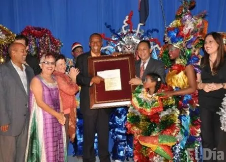 http://eldia.com.do/image/article/53/460×390/0/48822B73-E12A-44BF-84B0-0AE7255C05EC.jpeg