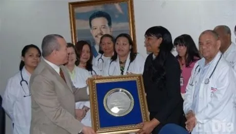 http://eldia.com.do/image/article/52/460×390/0/656AF1F5-B209-41B0-AF36-98AD35514369.jpeg