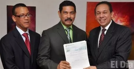 http://eldia.com.do/image/article/52/460×390/0/BB57BBA6-7A1B-4C5C-813A-6AFD410AB7CB.jpeg
