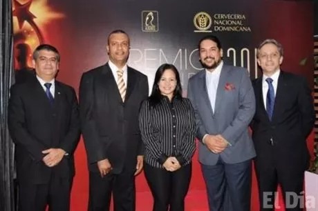 http://eldia.com.do/image/article/55/460×390/0/10307E65-05C1-4602-BB8E-A1B76DA3C3C5.jpeg