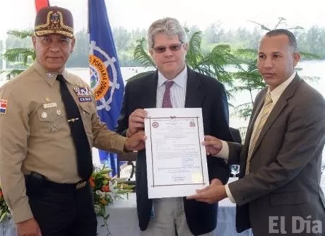 http://eldia.com.do/image/article/55/460×390/0/1B39EB16-41AC-4FBF-A631-96493FB93EA4.jpeg
