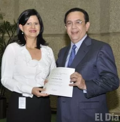 http://eldia.com.do/image/article/56/460×390/0/40AA20A3-4ACB-4E51-AFD4-E443430EFEB3.jpeg