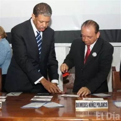 http://eldia.com.do/image/article/55/460×390/0/9B9CF52F-03DC-4081-9854-E700BE5A8495.jpeg