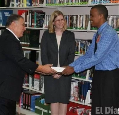http://eldia.com.do/image/article/57/460×390/0/A344EC69-798A-42F0-92BA-02D12F24E168.jpeg