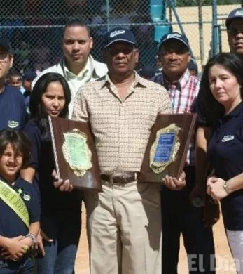 http://eldia.com.do/image/article/55/460×390/0/AFF3E49B-6082-4925-92B8-4A48A7E2BD53.jpeg