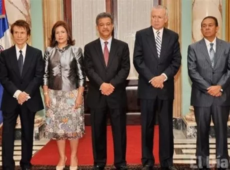 http://eldia.com.do/image/article/58/460×390/0/05A177F3-66AD-430E-B407-AA1EC23D9599.jpeg