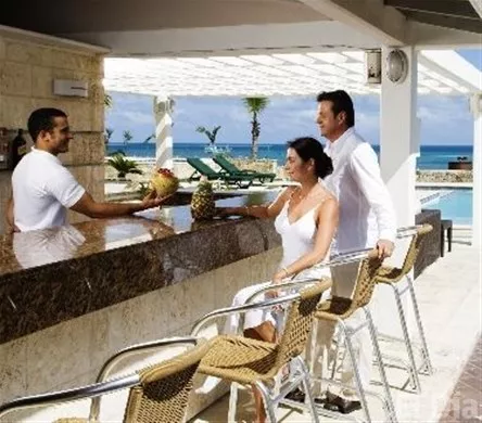 http://eldia.com.do/image/article/58/460×390/0/41A80E8B-C2FC-4E19-A121-CA7FC4258C4C.jpeg