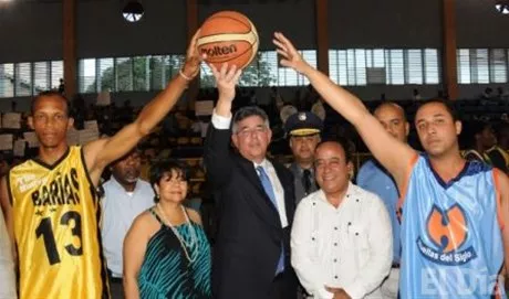 http://eldia.com.do/image/article/58/460×390/0/481F1C6B-B9CA-4F4D-BF23-981959E07B85.jpeg