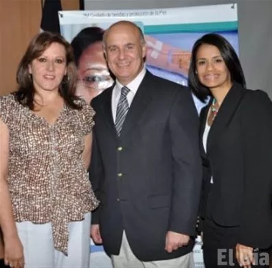 http://eldia.com.do/image/article/58/460×390/0/484CD856-EAD7-4C64-859D-B5E1E7C96B0D.jpeg
