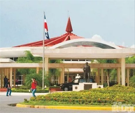 http://eldia.com.do/image/article/58/460×390/0/8058E013-CC3C-4AF2-95FD-2359AE460CF7.jpeg