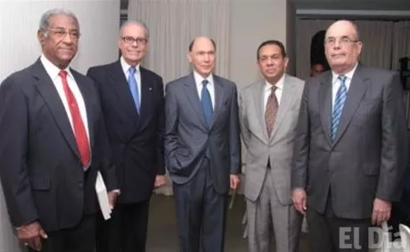 http://eldia.com.do/image/article/60/460×390/0/EDEFD35E-B1BF-4336-BEB9-4CAE0DA3802C.jpeg
