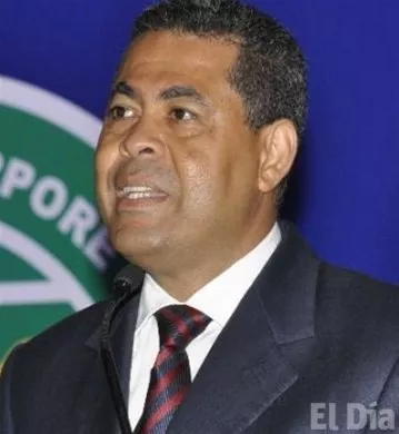 http://eldia.com.do/image/article/63/460×390/0/391BF0E6-AC51-4BFC-AEA7-44AD6EF79CC7.jpeg