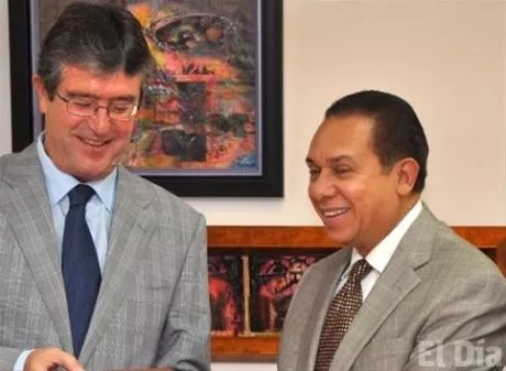http://eldia.com.do/image/article/60/460×390/0/3C1ADBB6-E5E8-4EE1-9244-EA3E0F18FA10.jpeg