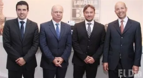 http://eldia.com.do/image/article/65/460×390/0/54A40218-692A-4C85-A929-AA807EBC4749.jpeg
